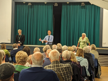 Amanda meets with residents of Darley Abbey